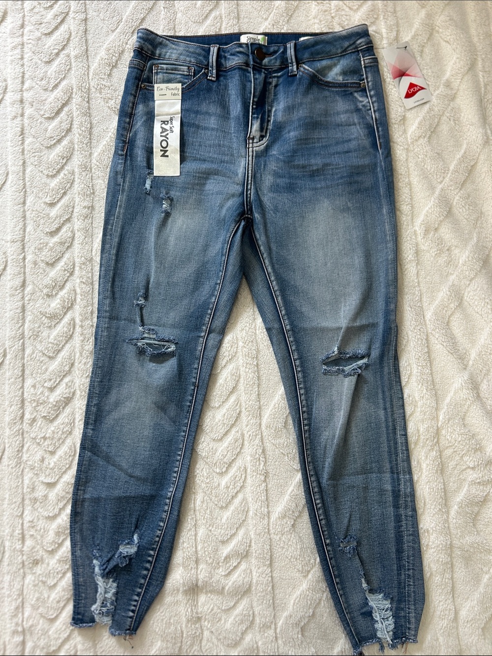 Distressed Blue Women’s Jeans high rise